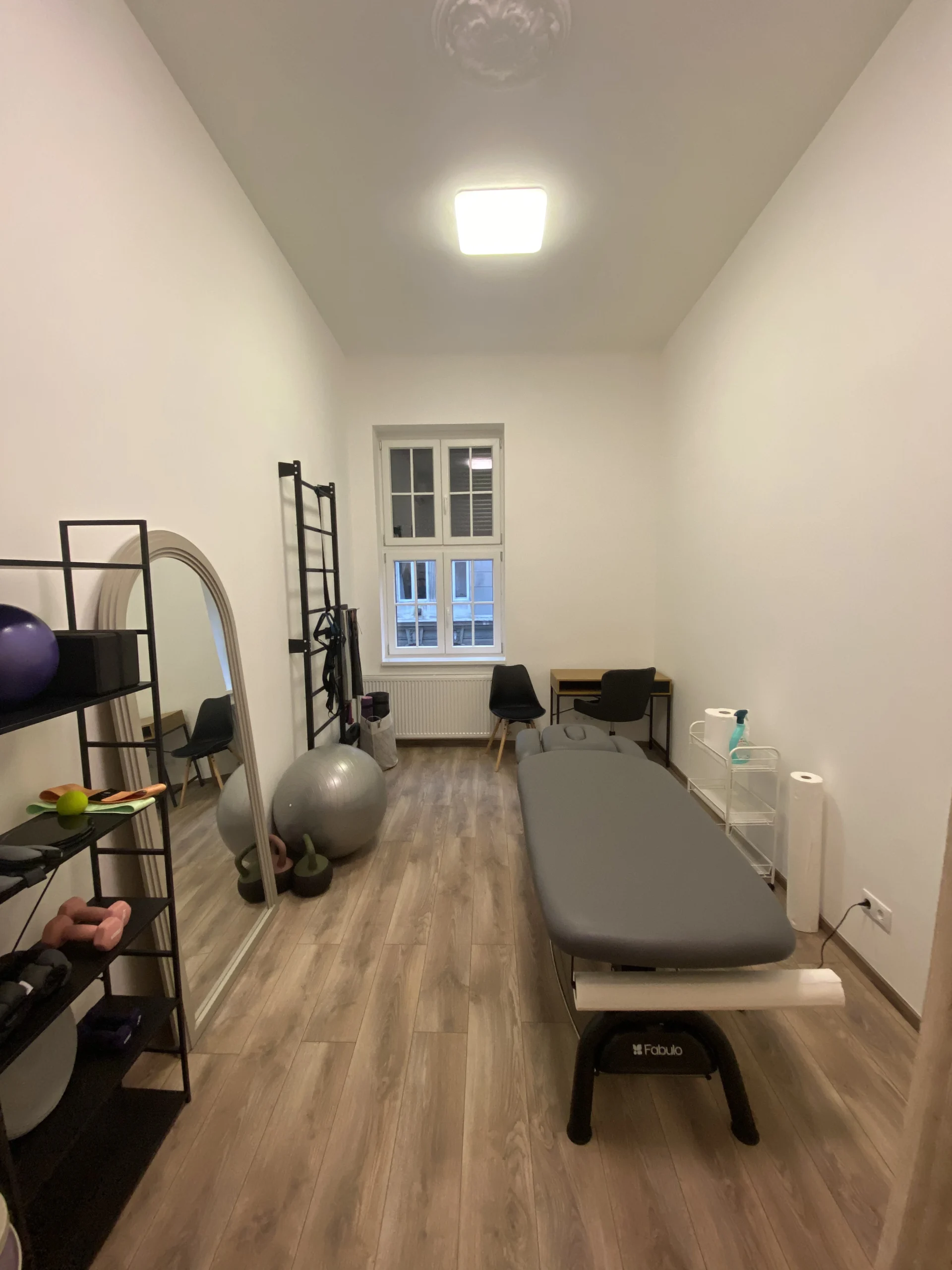 Kiado_gyogytorna_terem_budapesten