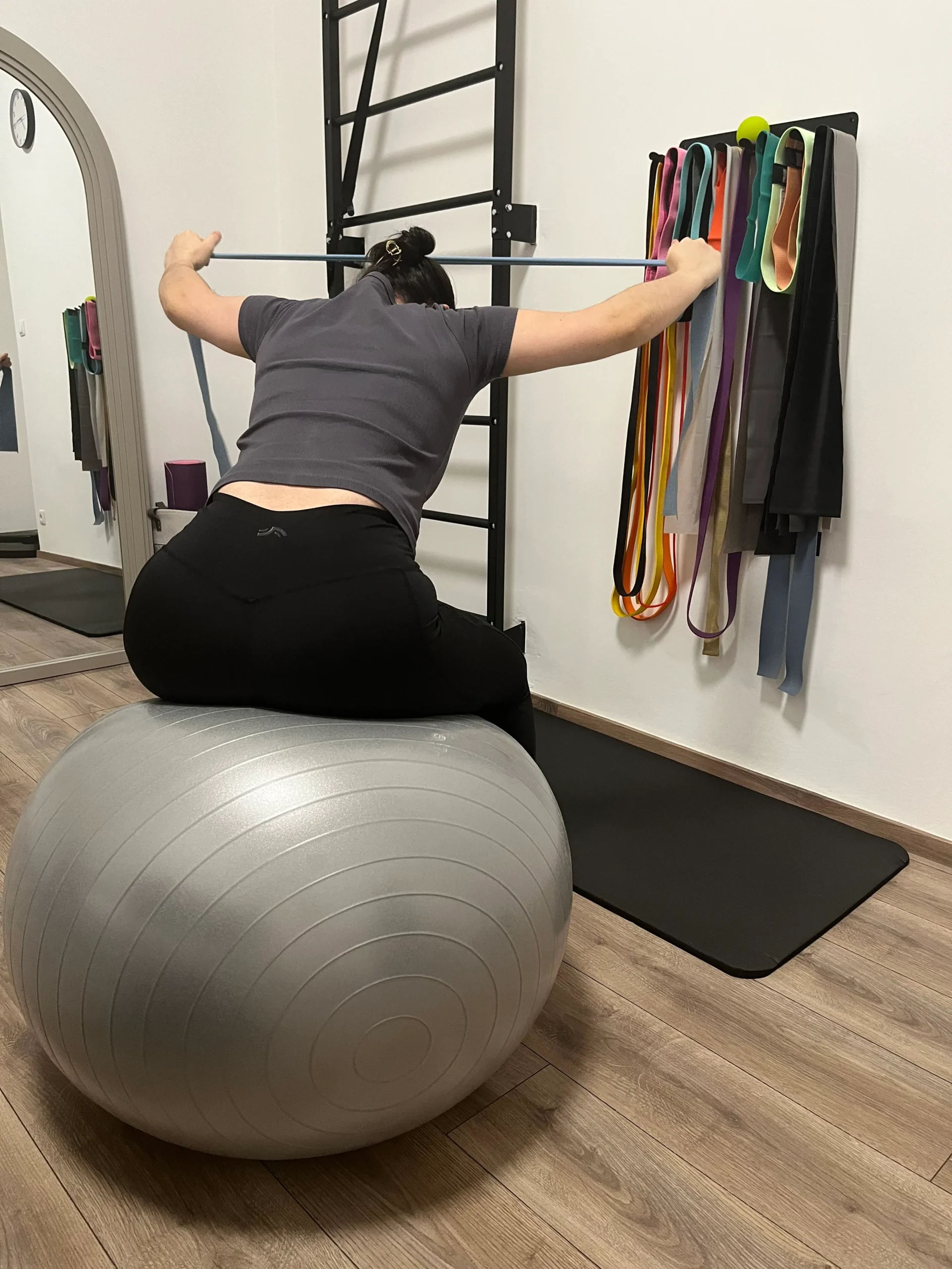 Gyógytorna ellenállásszalaggal MoveWell rendelő Budapest XIII. kerület