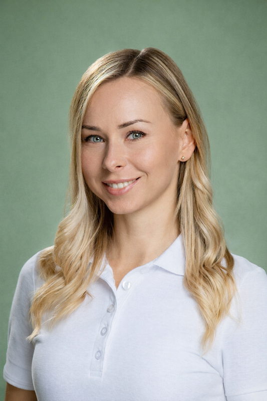 Zsumbera Vivien — English-speaking physiotherapist Budapest