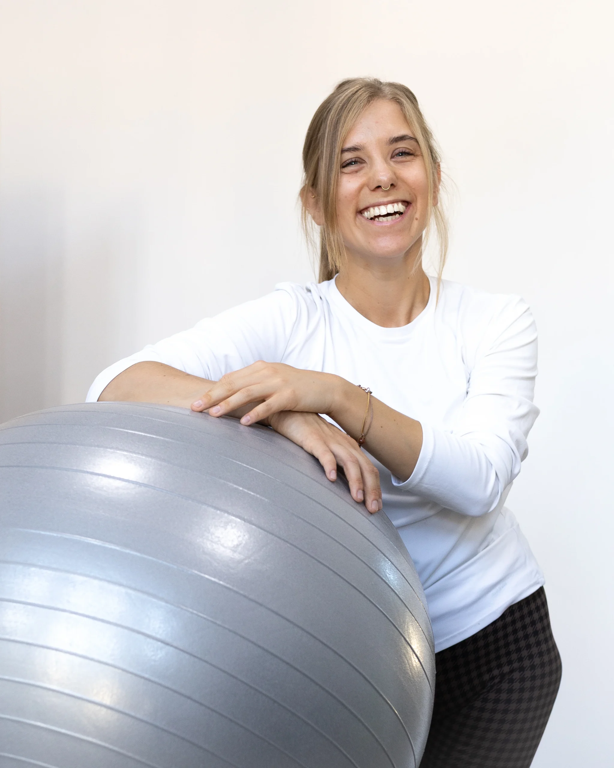 Elekes Kata gyógytornász-fizioterapeuta Budapest